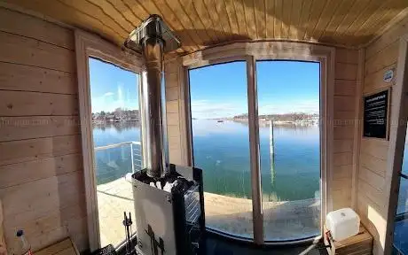 Photo de Varmr Sauna