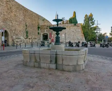 Photo de Portal del Roser