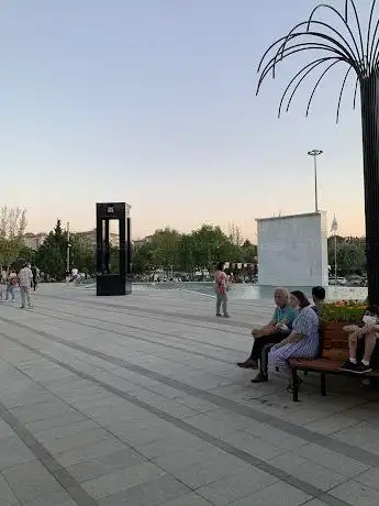 Photo de Batikent Ceremony Park