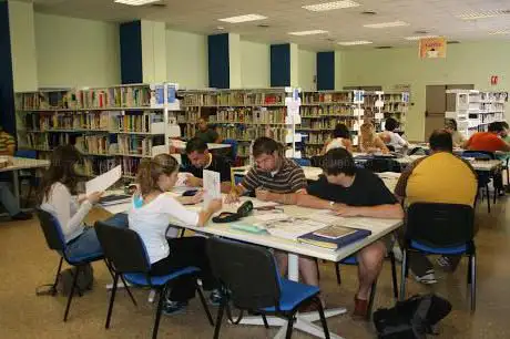 Photo de Biblioteca d'Adults i Mediateca Municipal