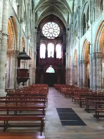 Photo de Église Collégiale Notre-Dame-en-Vaux