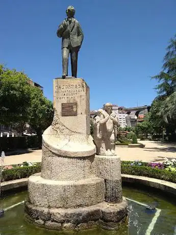 Photo de Alameda de Castelao