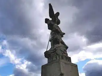 Photo de Statue De L'Archange St Michel