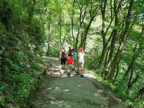 Photo de Percorso ciclopedonale della Valle Imagna