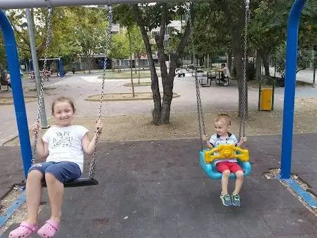 Photo de Cemre Çocuk Parkı Demirtaş Dumlupınar Mah.