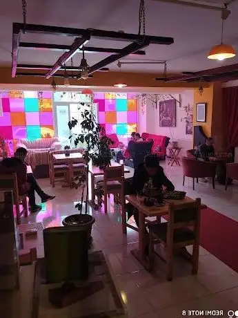 Photo de Lale Sineması Van