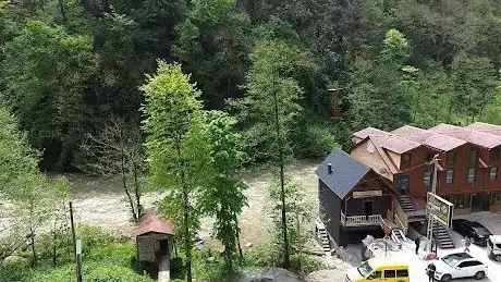 Photo de Omşkomi Suit Bungalov