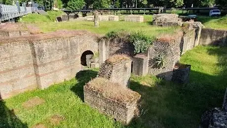 Photo de Thermes de Barbara