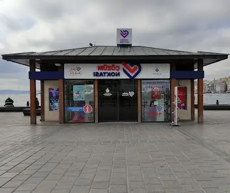 Photo de İstanbul Büyükşehir Belediyesi Eminönü Çözüm Noktası / Tourist Information Center