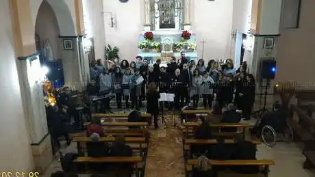 Photo de Church of Saint Martin Bishop