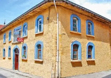 Photo de Akşehir Orta Hamam