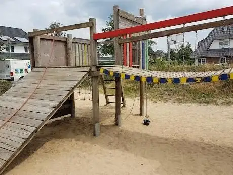 Photo de Spielplatz Gartenallee