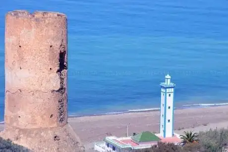 Photo de شاطئ تاغسة