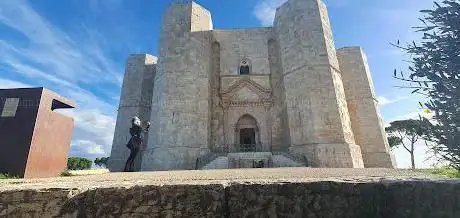 Photo de Visite Guidate Castel Del Monte - visitacasteldelmonte.com Vincenzo Di Monte