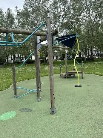 Photo of Aire de jeux des Moyens · Châtenay-Malabry