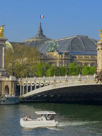 Photo de Boat in Paris