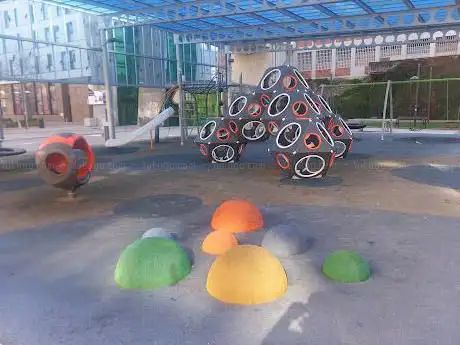 Photo de Parque infantil de Iralabarri