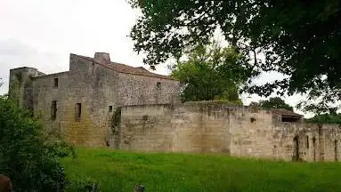 Photo de Château de Nieul-lès-Saintes