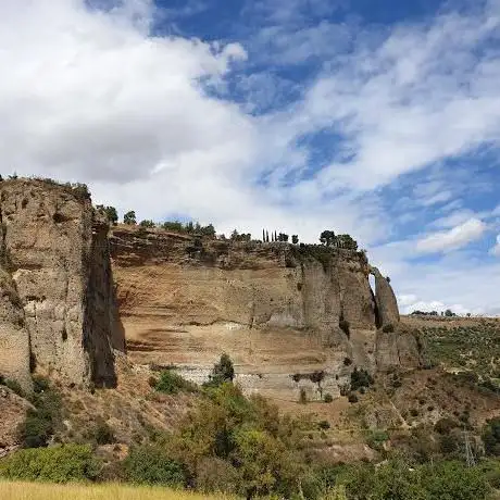 Photo de Puento Nuevo Ronda, set fra nede