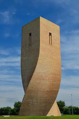 Photo de Torre De La Rotonda. El Dodecaedro