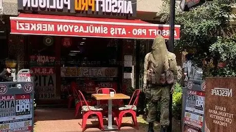 Photo de Airsoft Pro Poligon Cafe Shop