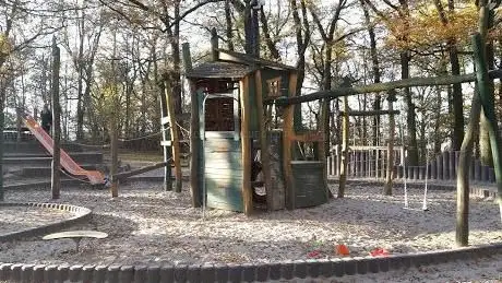 Photo de Spielplatz Preißelpöhl