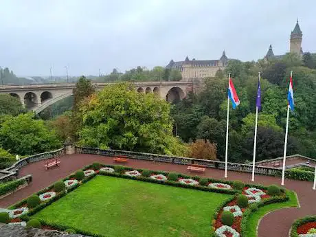 Photo de Constitution Square