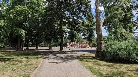Photo de Eisenbahn Spielplatz