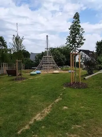 Photo de Spielplatz Büchnerstraße