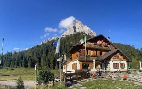 Photo de Rifugio S. Sebastiano