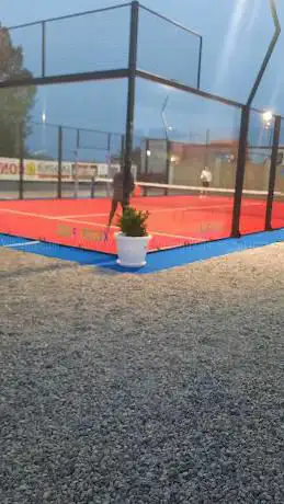Photo de Padel Club Caulonia