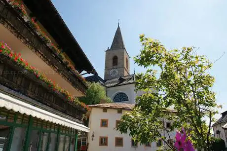 Photo de Tourismusverein Jenesien - Tourism Board San Genesio