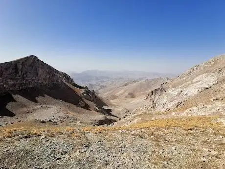 Photo de Nurhak Mountains