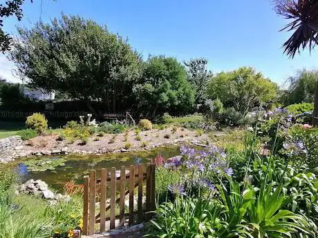 Photo de Le jardin du lavoir et de la fontaine Ragot