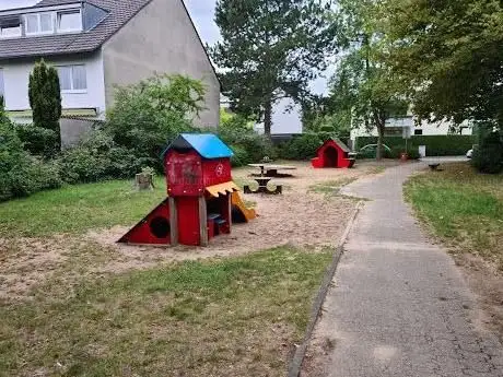 Photo de Spielplatz Im Haferkamp