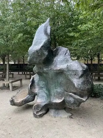 Photo de L'Ami de personne