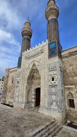 Photo de Gök Medrese