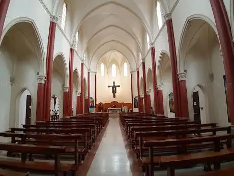 Photo de Church of Saint Lawrence 'in Strada'