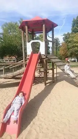 Photo de Spielplatz