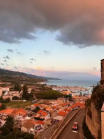 Photo de Belvedere Cattedrale