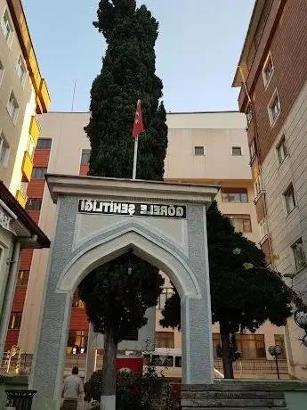 Photo de Görele Şehitlik Anıtı