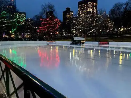 Photo de Boston Common Frog Pond