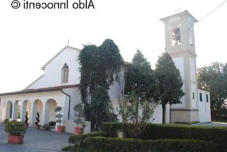 Photo de Church of Saint Mary of the Assumption