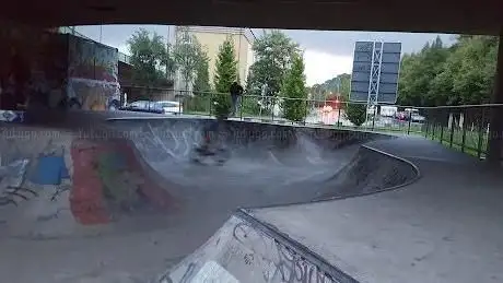 Photo de Skatepark Adenauer Brücke - Oberesslingen