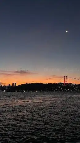 Photo de Kanlıca meydanı