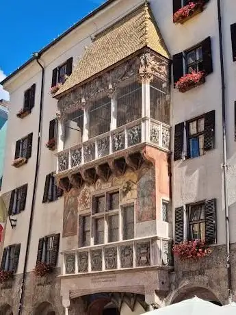 Photo of Petit toit d'or