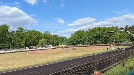 Photo de Speedway Wolfslake