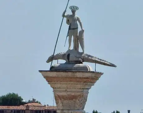 Photo de Colonna di San Todaro