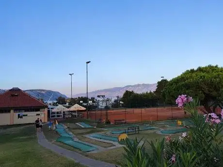 Photo de Mini Golf