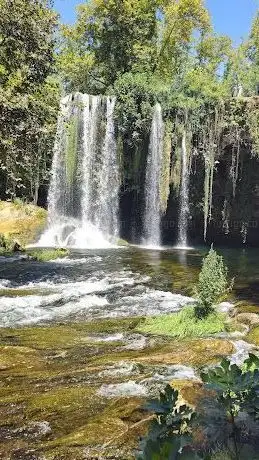 Photo de Duden Waterfalls